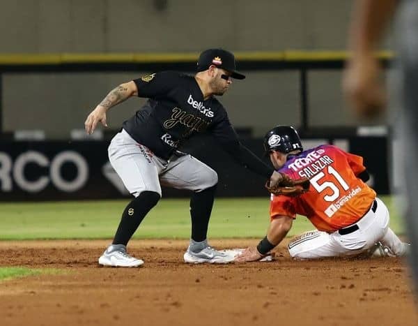 YAQUIS LE PUSO FRENO A LA RACHA DE NARANJEROS
