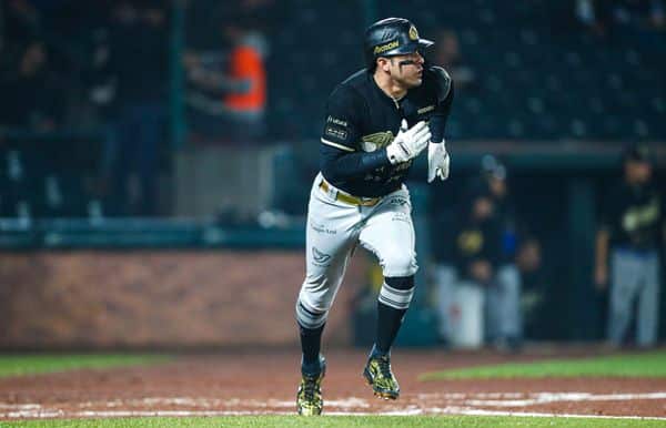 EL CAMPEÓN CHARROS QUIERE PLAYOFFS; GANAN EN OBREGÓN