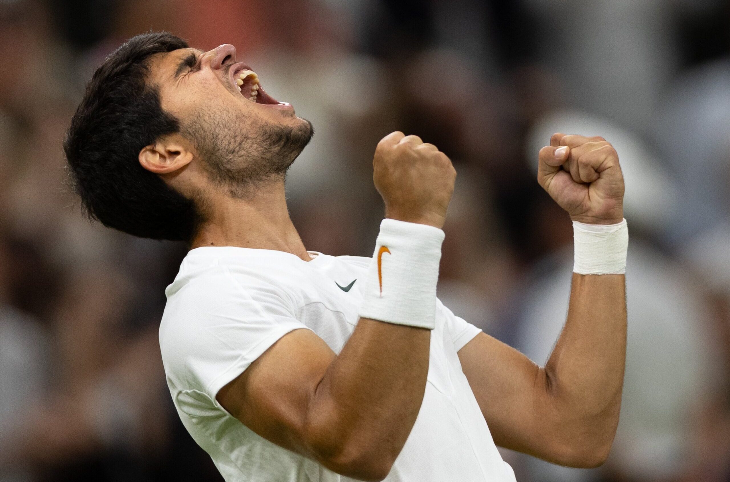 ALCARAZ CELEBRÓ ENERGICAMENTE SU VICTORIA ANTE BERRETTINI