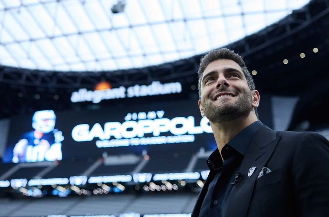 JIMMY GAROPPOLO, MARISCAL DE CAMPO DE LOS RAIDERS