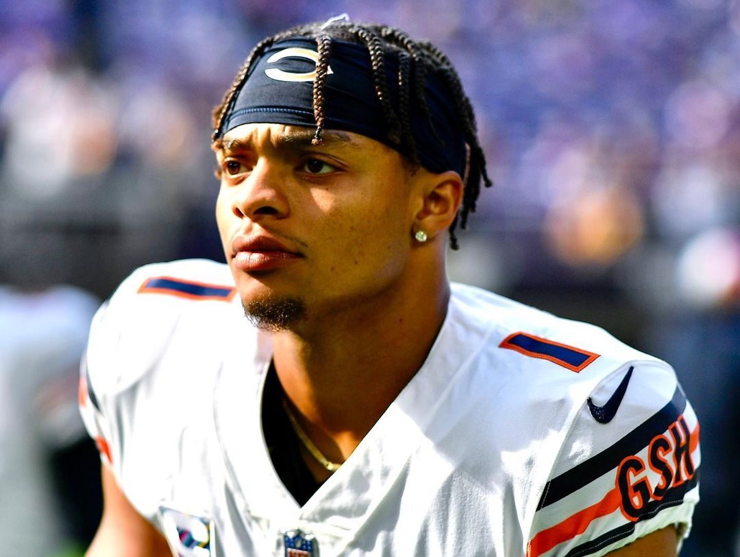 JUSTIN FIELDS, MARISCAL DE CAMPO DE LOS BEARS