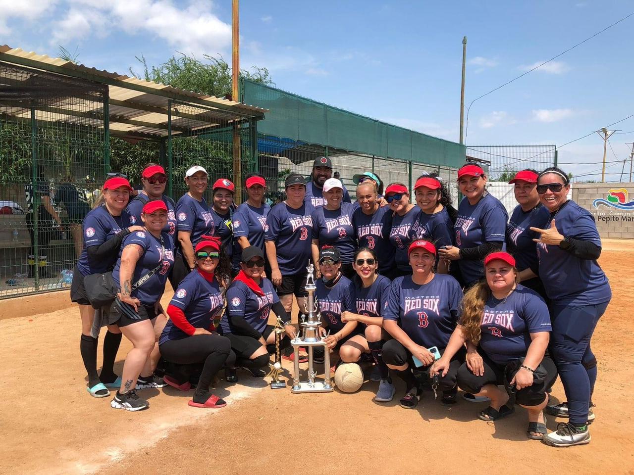 FINALIZO CON EXITO EL ESTATAL DE SOFTBOL SINALOENSE DE VETERANAS