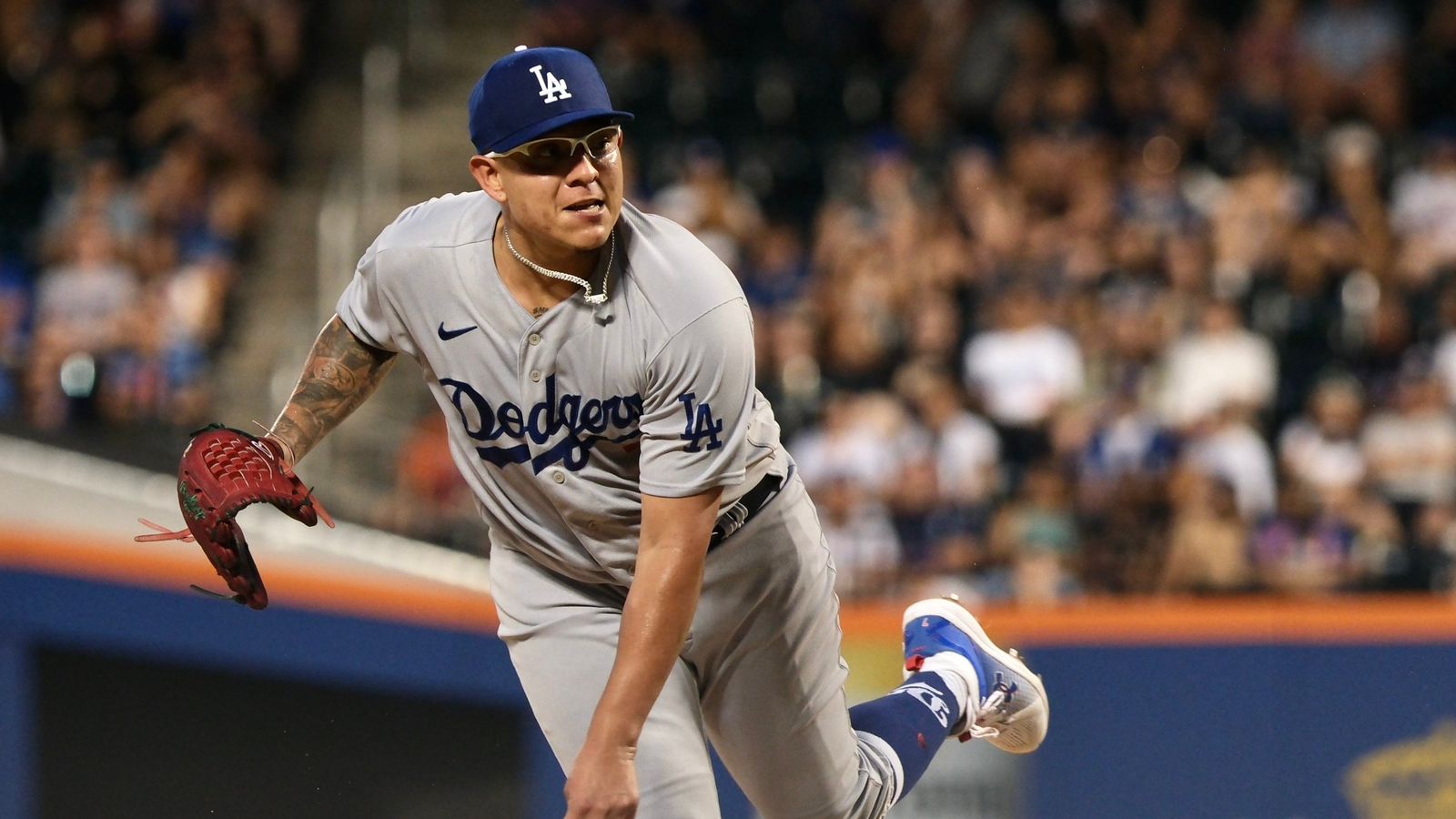 donde ver a julio urias
