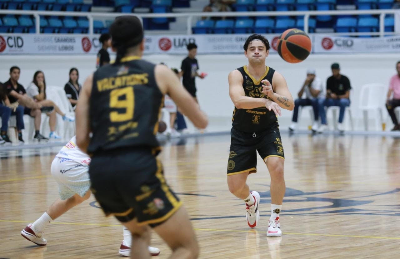 PIRATAS IMPARABLES EN CASA