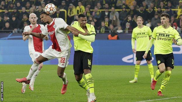 AJAX VS BORUSSIA DORTMUND; ¿DONDE VERLO?