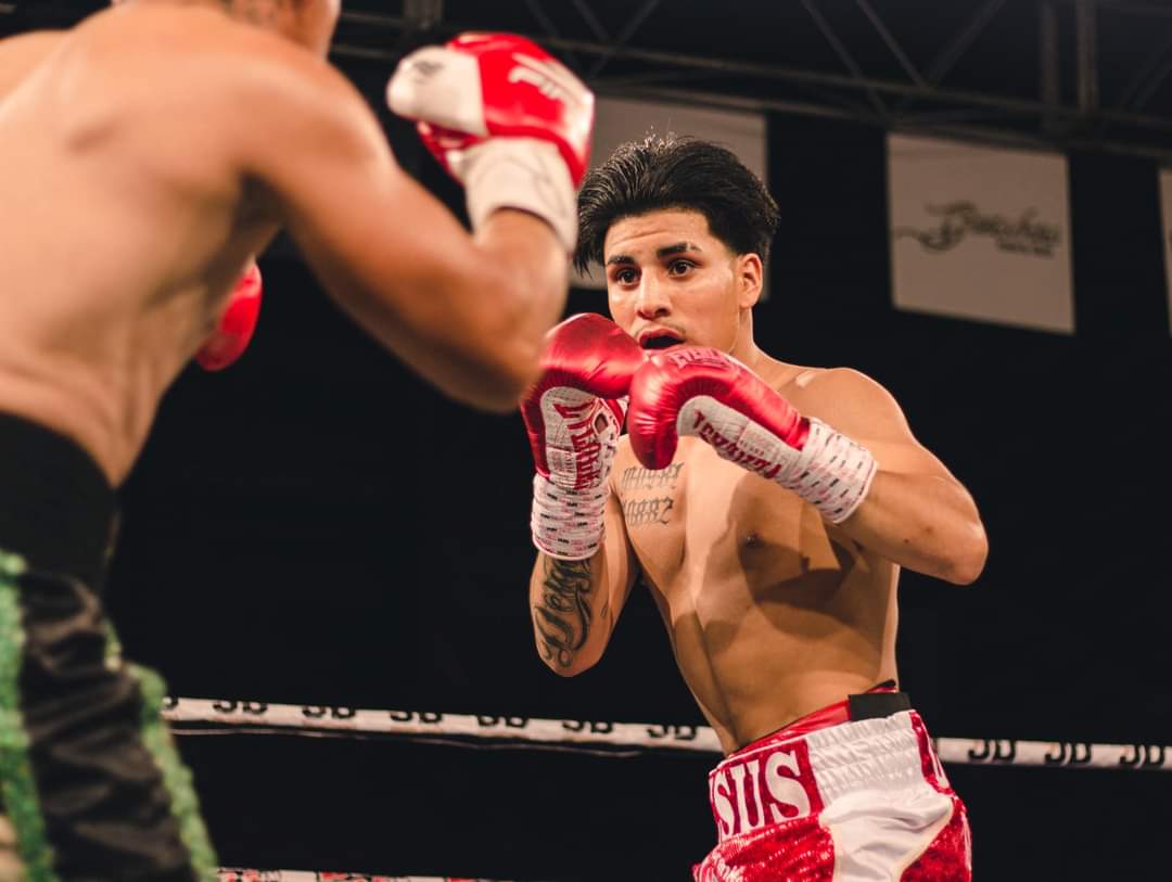 BOXEADOR JESÚS DELGADO