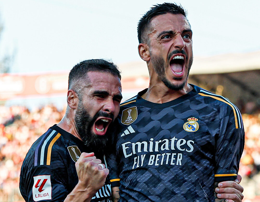 Joselu y Carvajal festejando la anotación