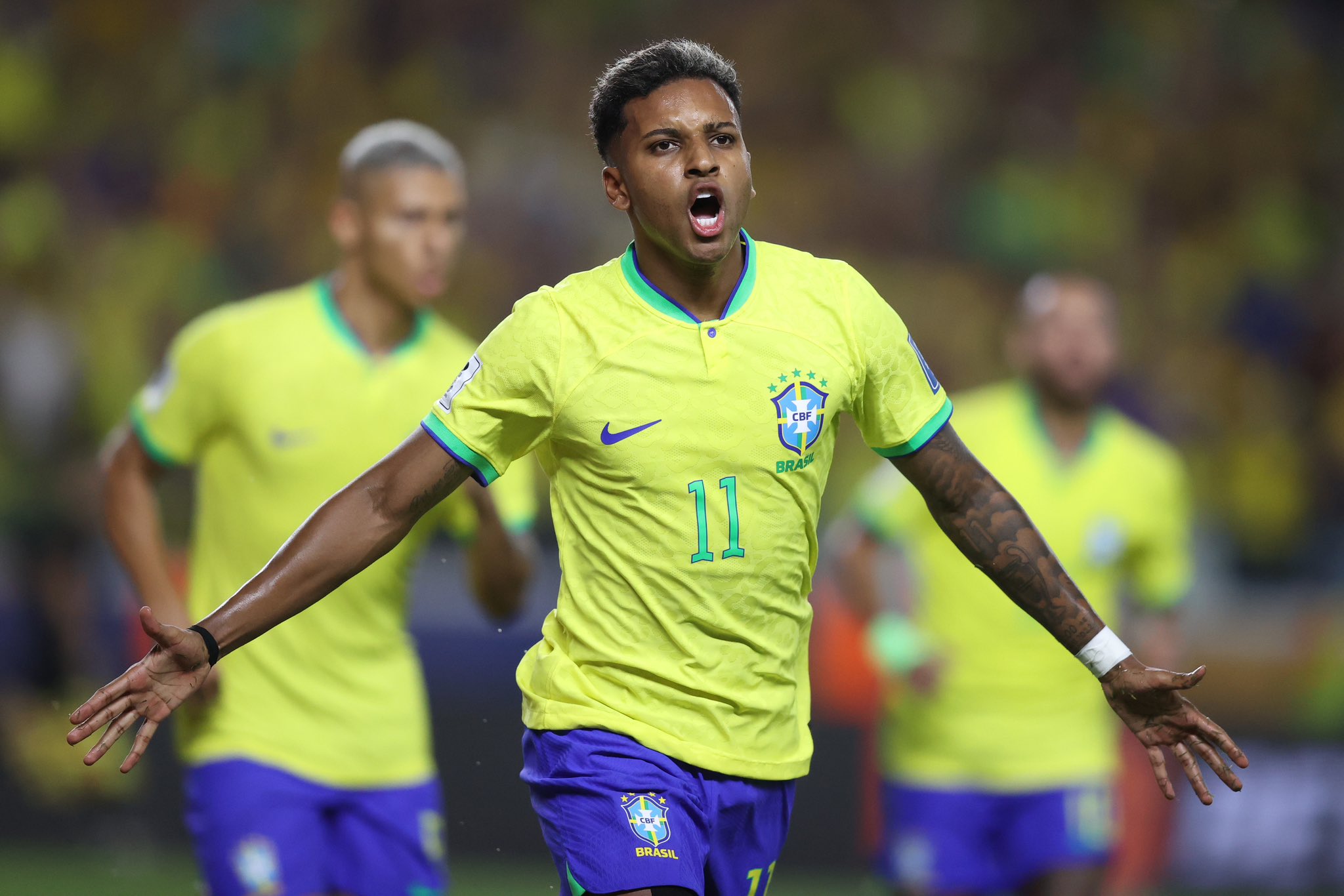 RODRYGO, DELANTERO DE BRASIL