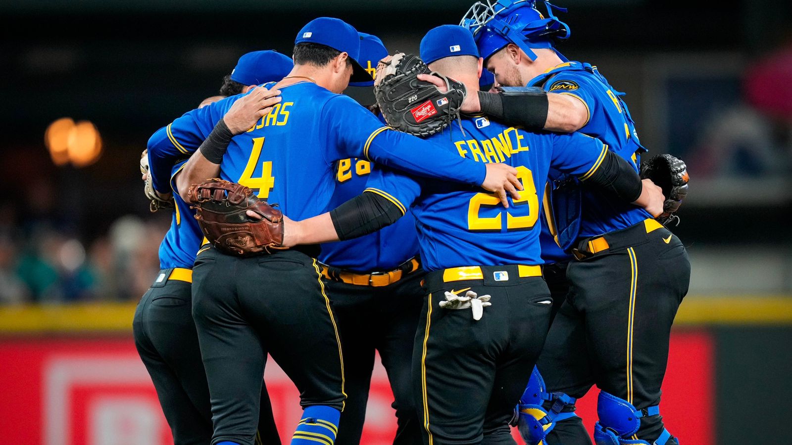 mariners vs rangers hoy