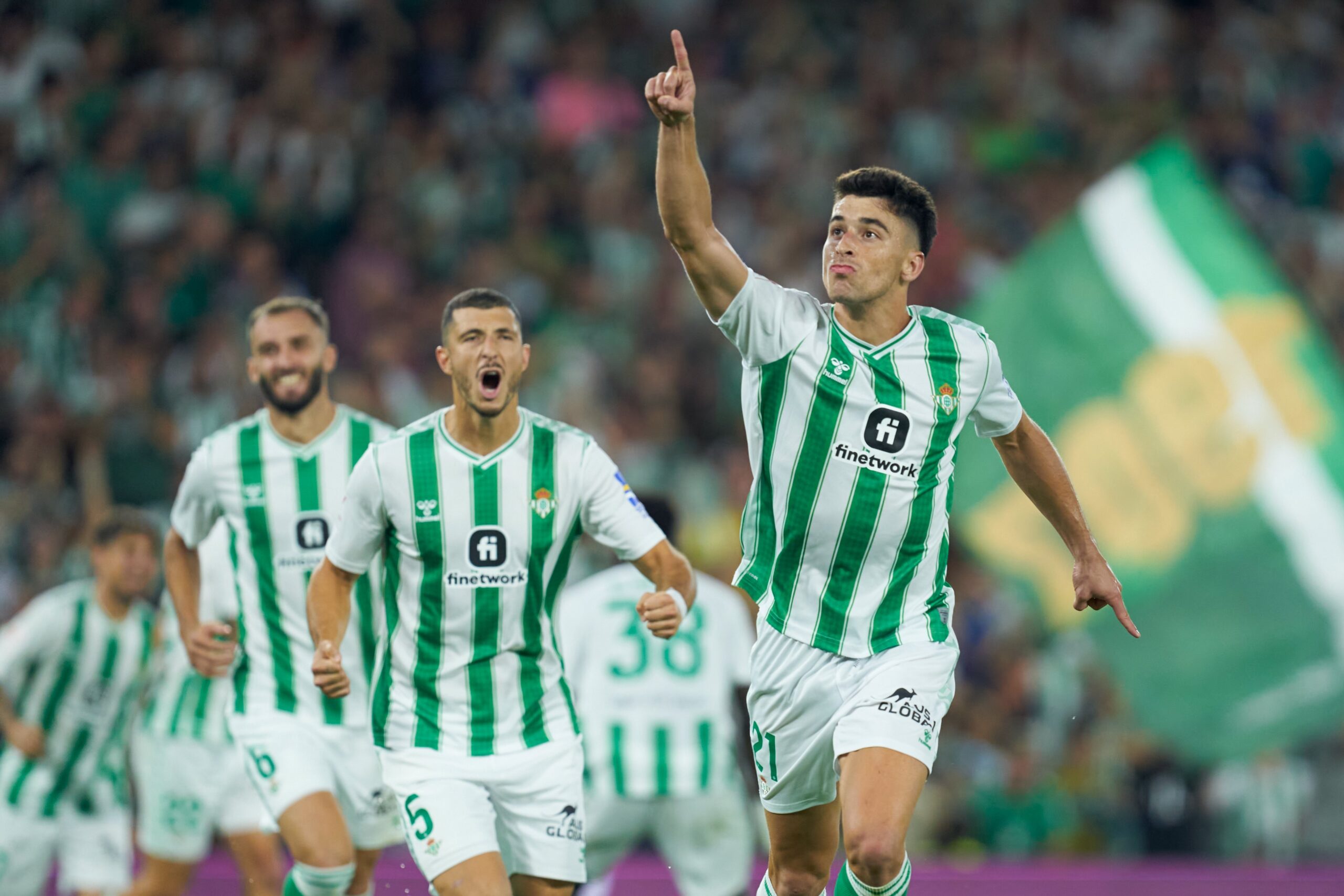 Betis festejando una anotación