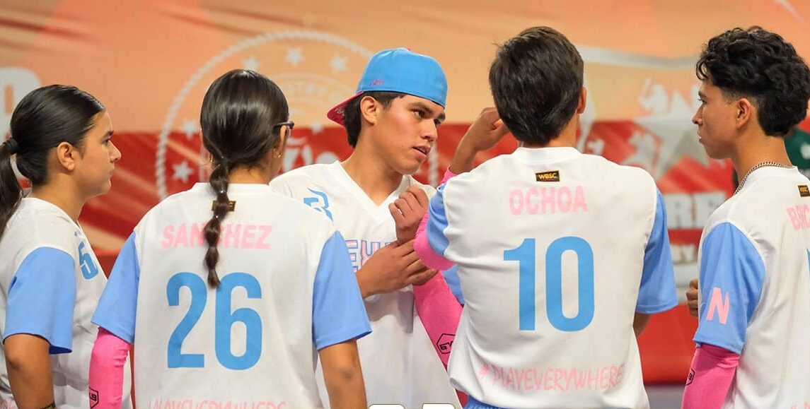 EL EQUIPO MEXICANO DURANTE EL JUEGO ANTE AUSTRALIA