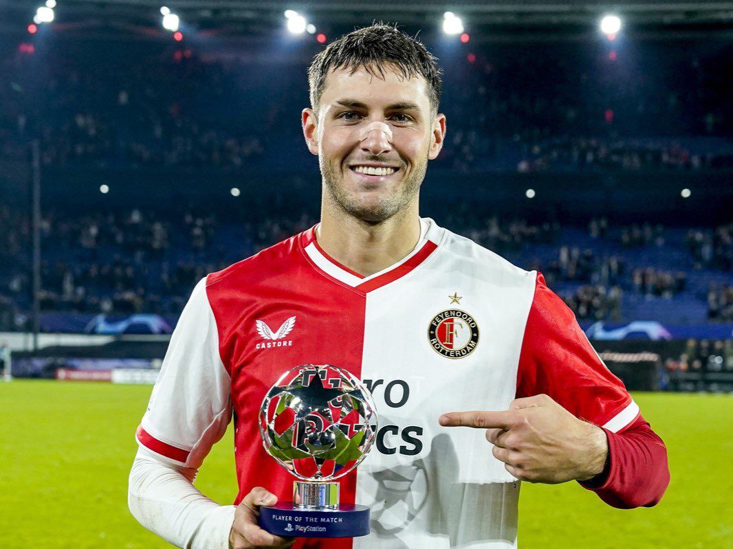 Giménez con el reconocimiento de MVP