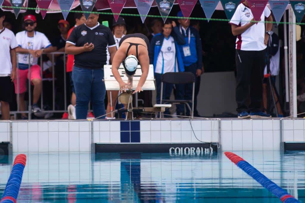 Claudia Aguirre Bustamante en competencia