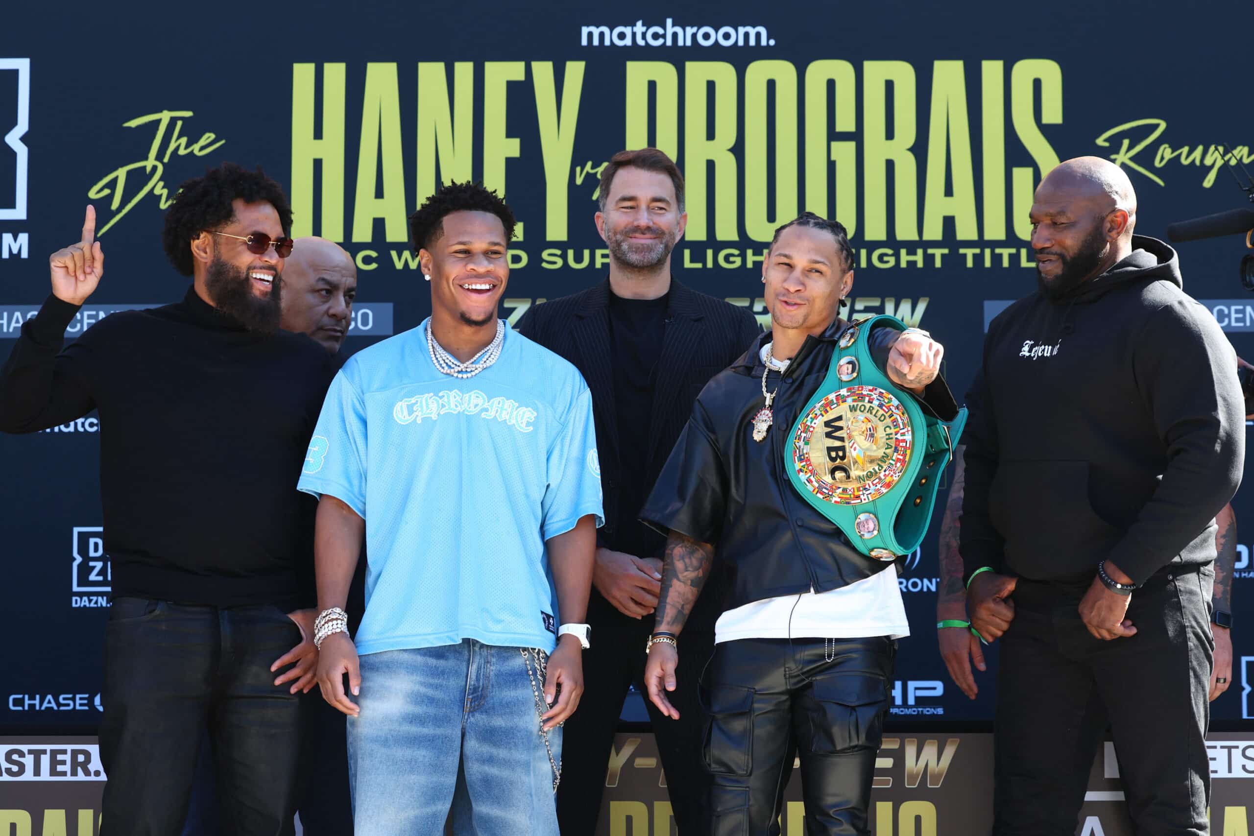 DEVIN HANEY Y REGIS PROGRAIS, EN SU PRIMERA CONFERENCIA DE PRENSA PARA PROMOVER SU PELEA