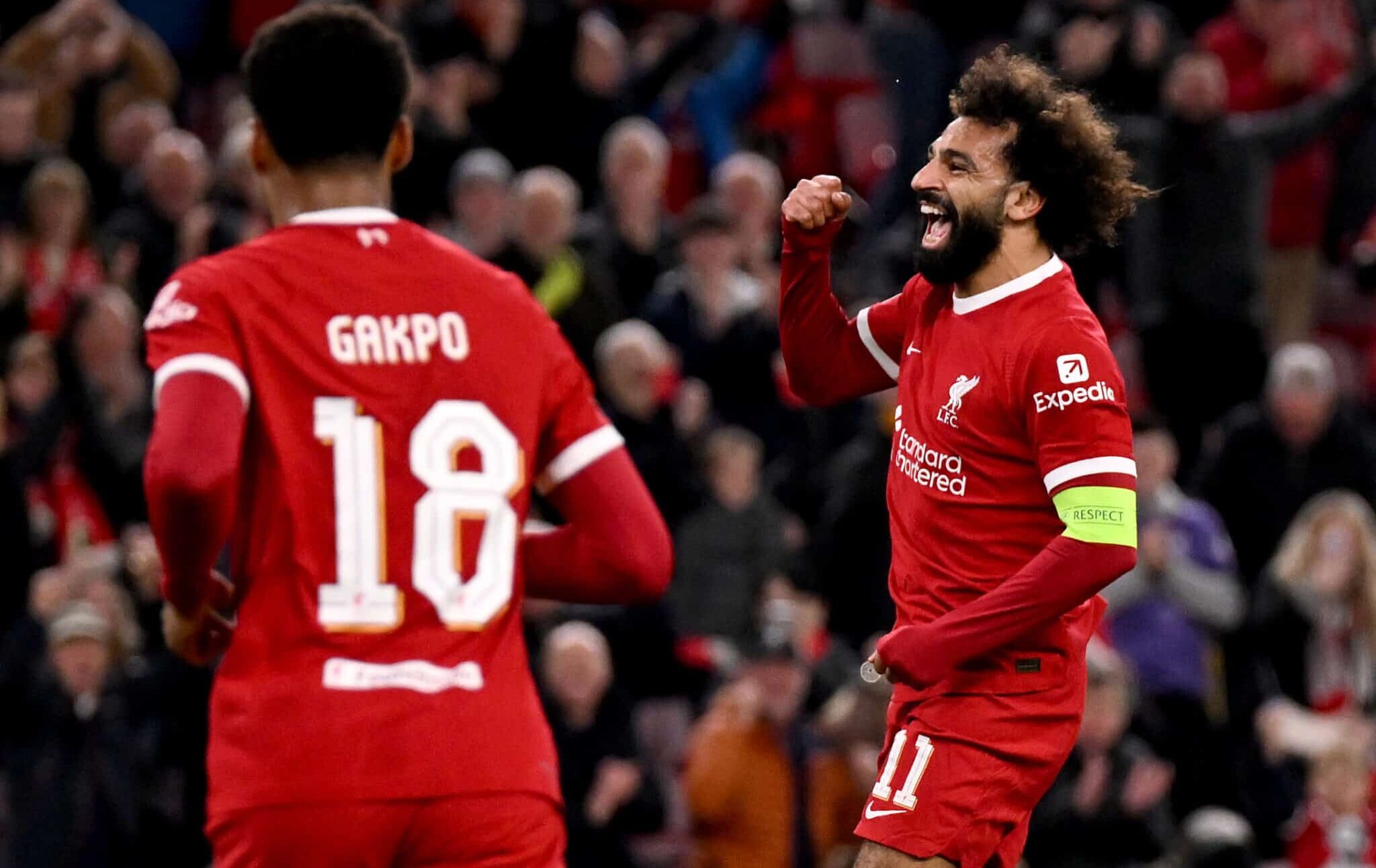 Salah festejando anotación