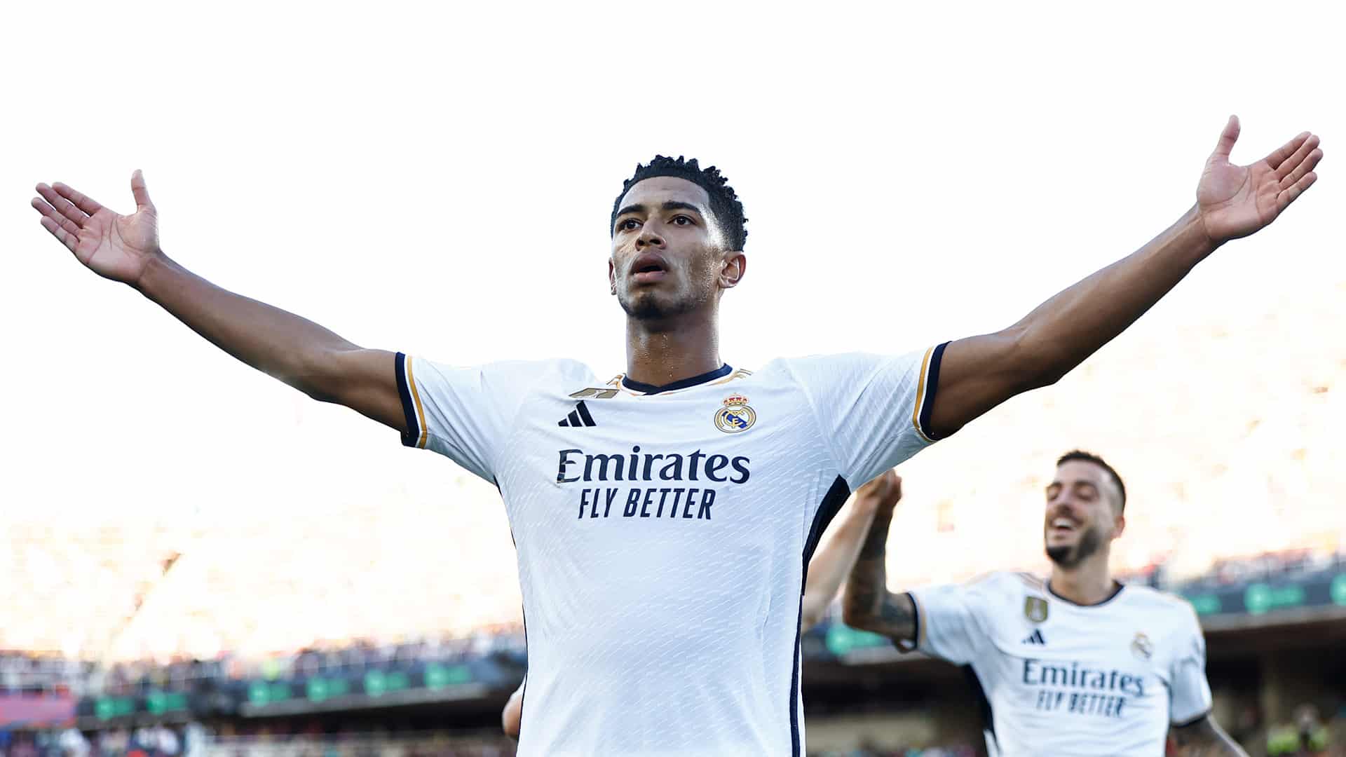 JUDE BELLINGHAM FESTEJA UNA DE SUS 2 ANOTACIONES PARA EL REAL MADRID