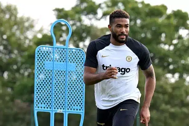 Reece James en un entrenamiento del Chelsea