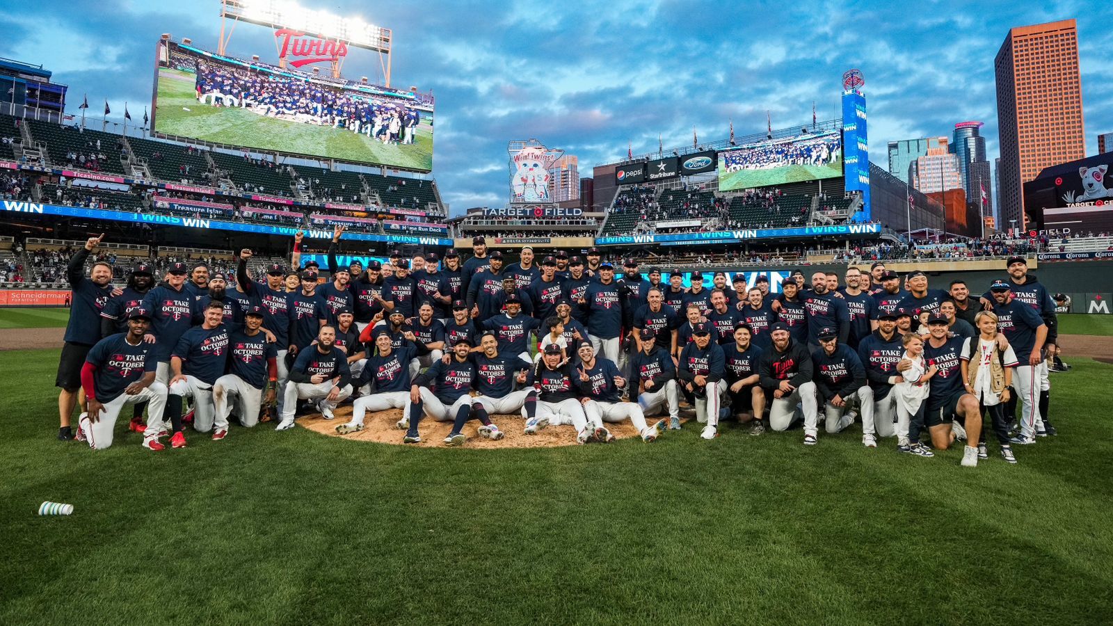 Twins vs Blue Jays playoffs