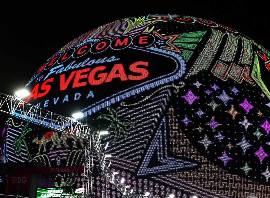 ESFERA DE LAS VEGAS DA LA BIENVENIDA AL GP DE LAS VEGAS