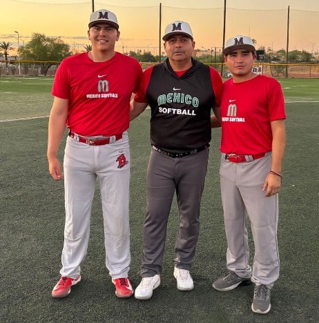 Derek Anceno, Fredy Gonzáles y Yahir Yerena