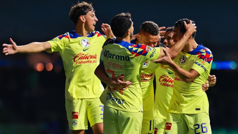 EL AMÉRICA FESTEJA GOL CONTRA LEÓN
