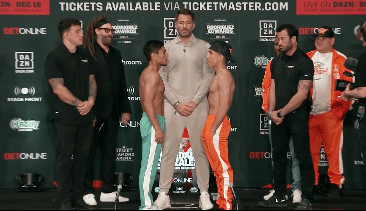 KEVIN EL ‘CHACAL’ GONZÁLEZ CARA A CARA CON MURODJON AKHMADALIEV TRAS EL PESAJE