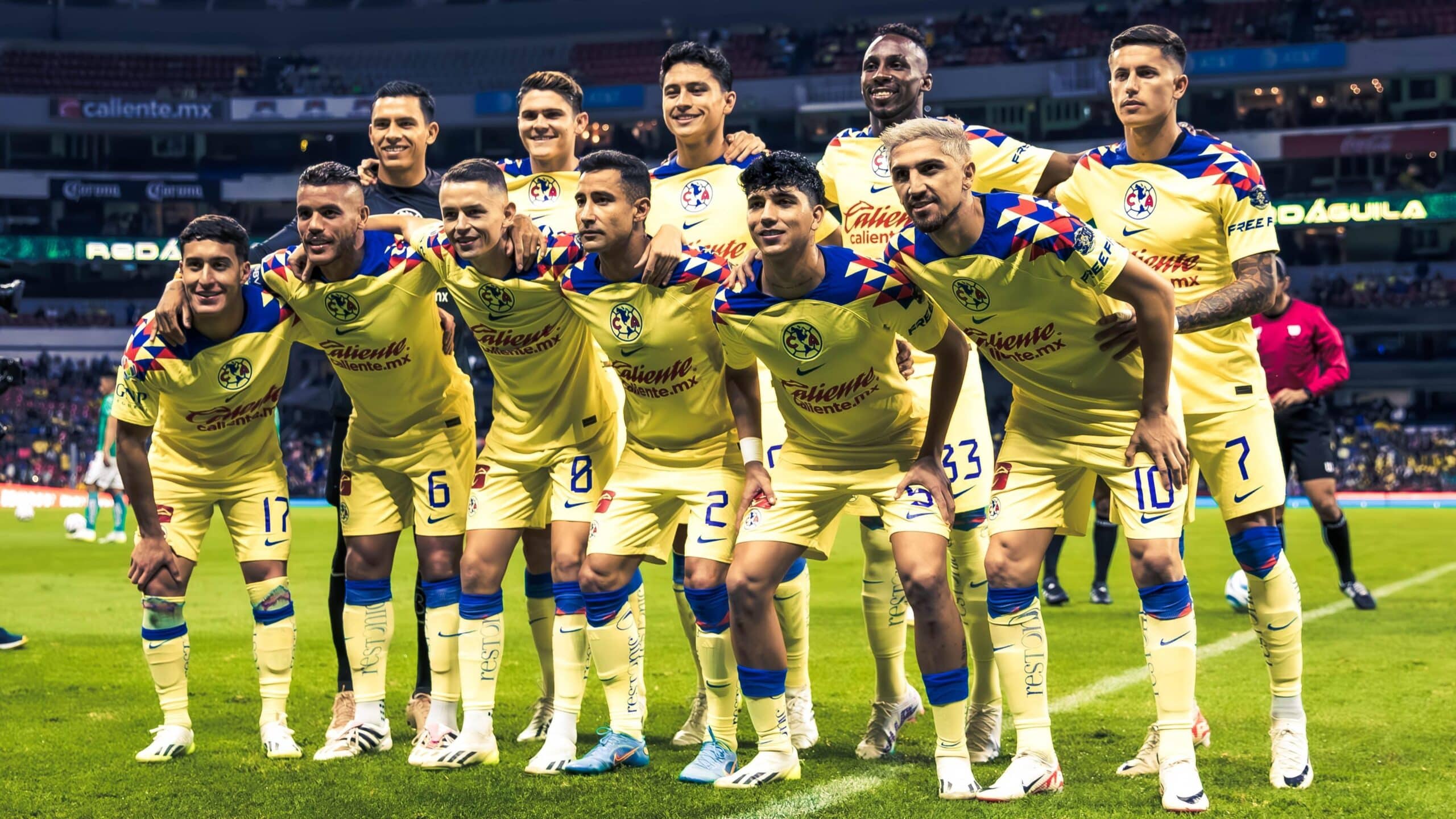 Club América posa previo a la vuelta de la final del AP2023.