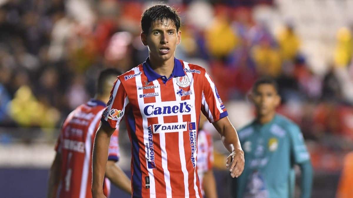 Jürgen Damm en pleno partido de Liguilla con Atlético de San Luis.