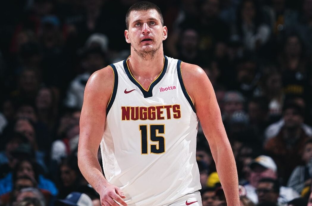 NIKOLA JOKIC DE LOS DENVER NUGGETS, DURANTE UN PARTIDO
