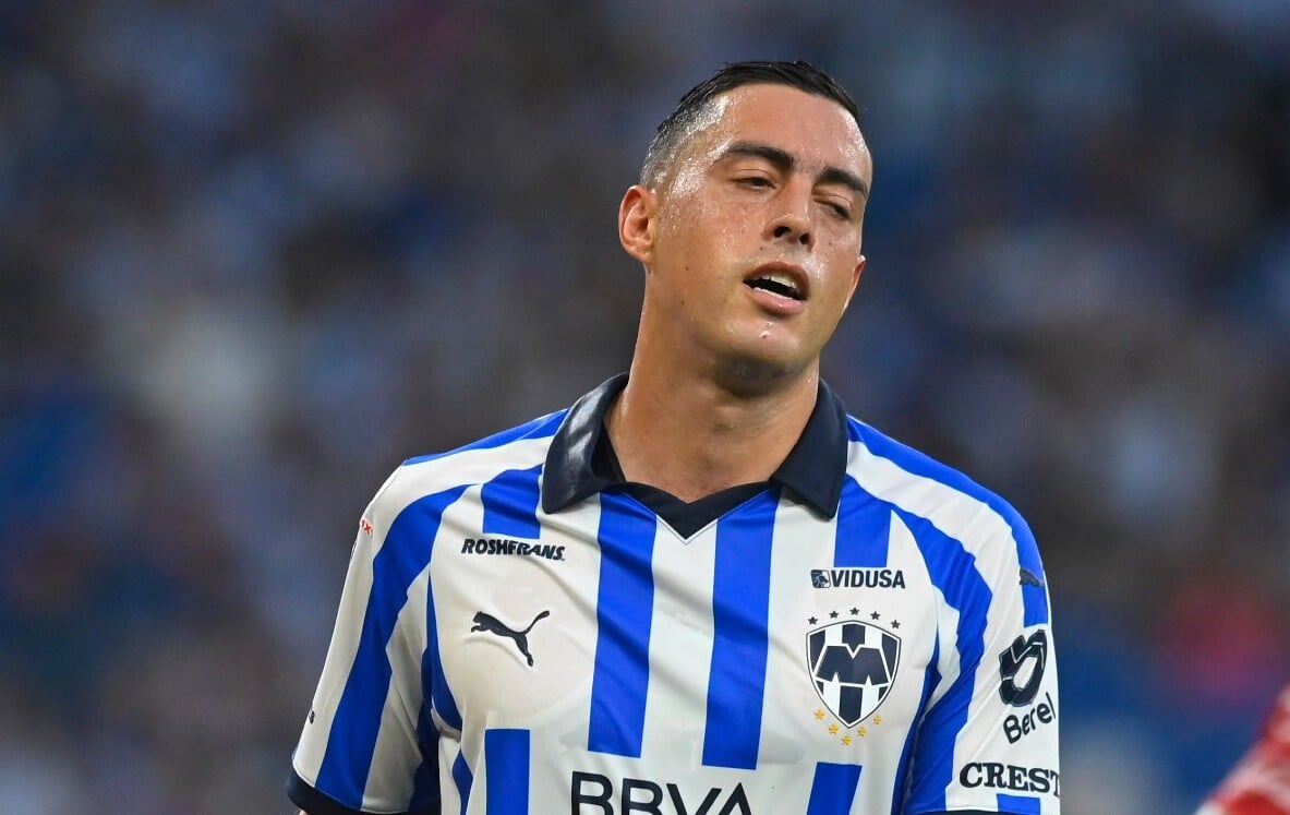 Rogelio Funes Mori en duelo de fase regular del AP2023 de la Liga MX.
