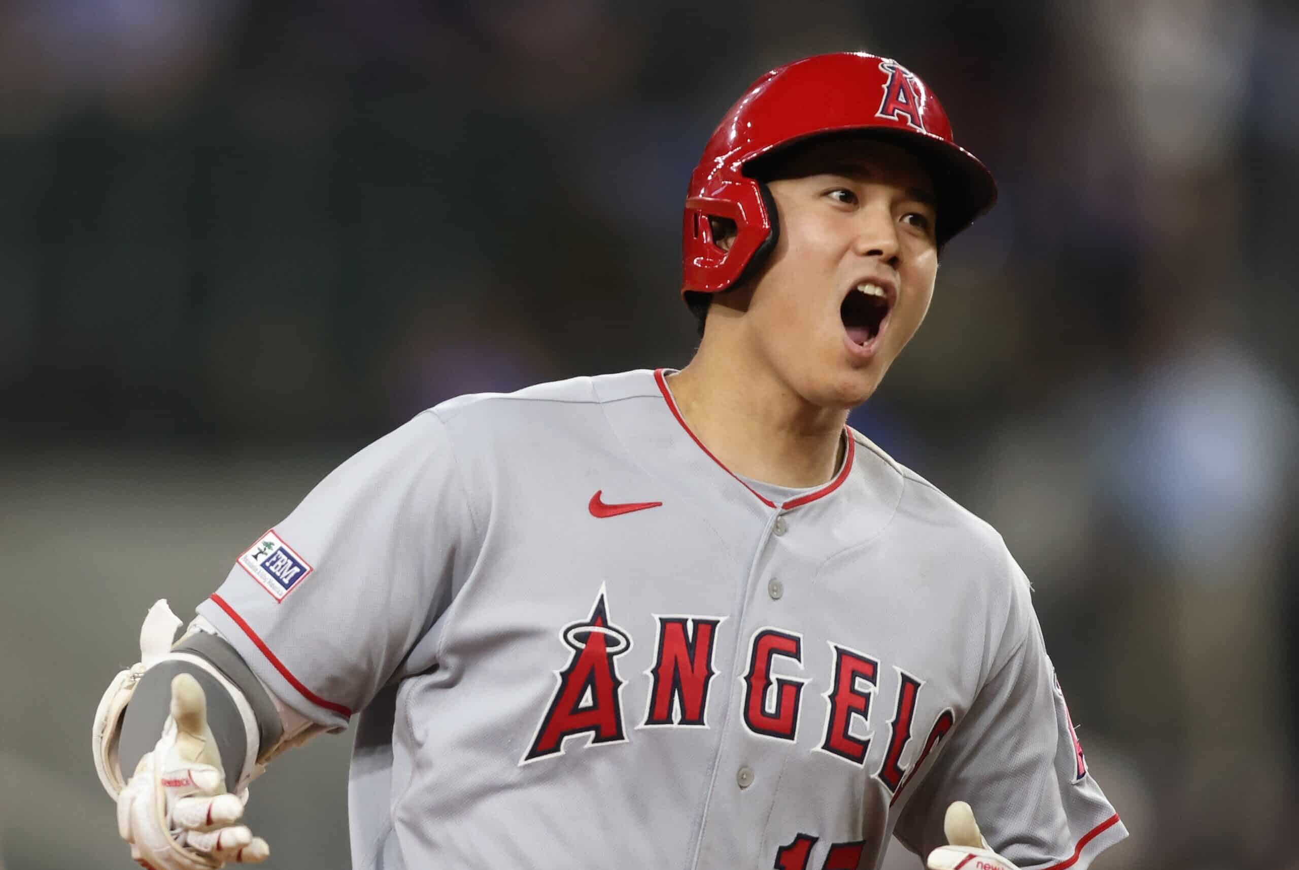 SHOHEI OHTANI CELEBRA UN JONRÓN CON LOS ANGELS