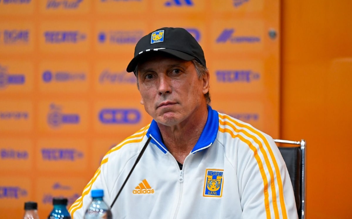 Siboldi en conferencia de prensa tras el triunfo de Tigres en la vuelta de cuartos de final.