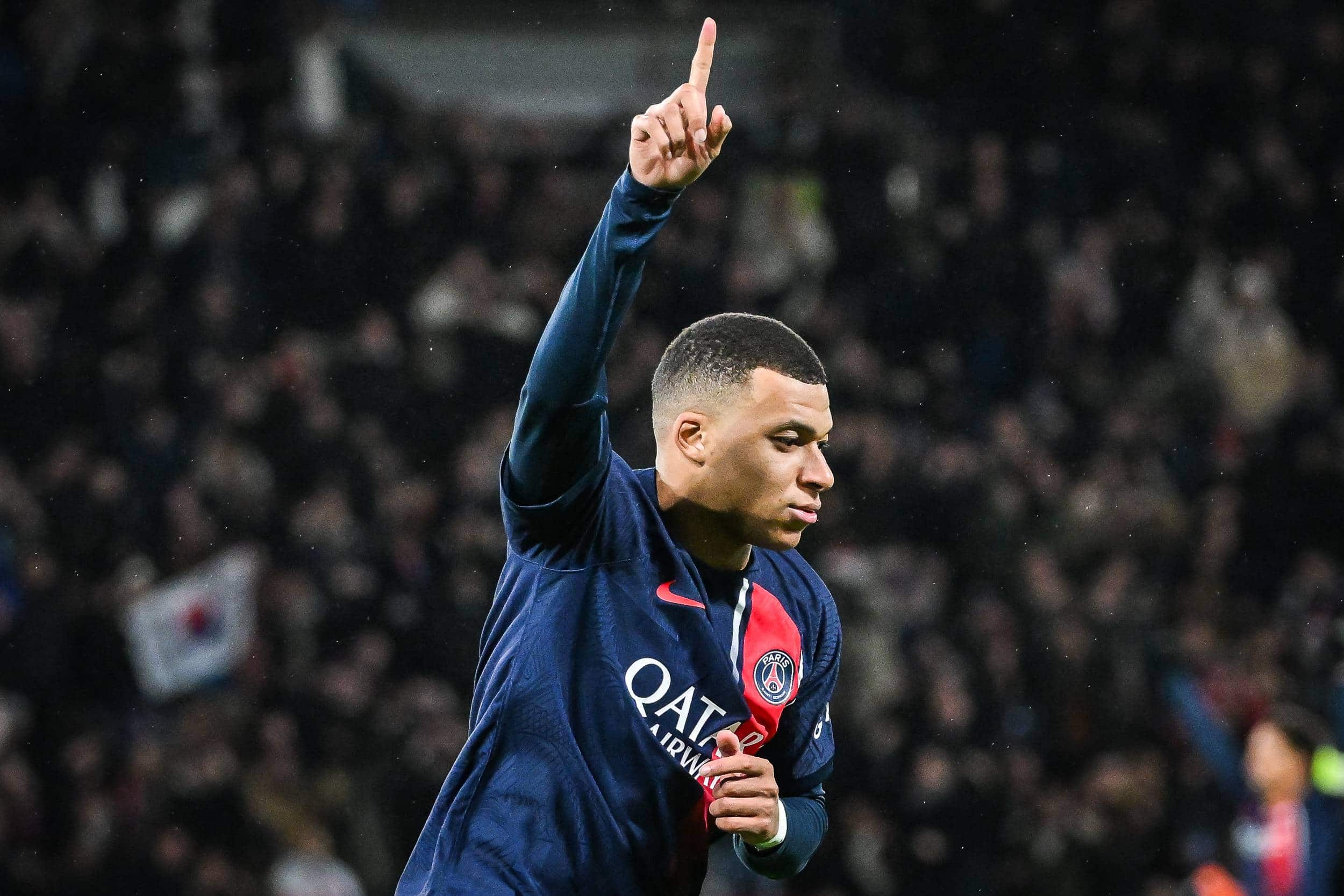 Los rojos y azules buscan retener a Mbappé