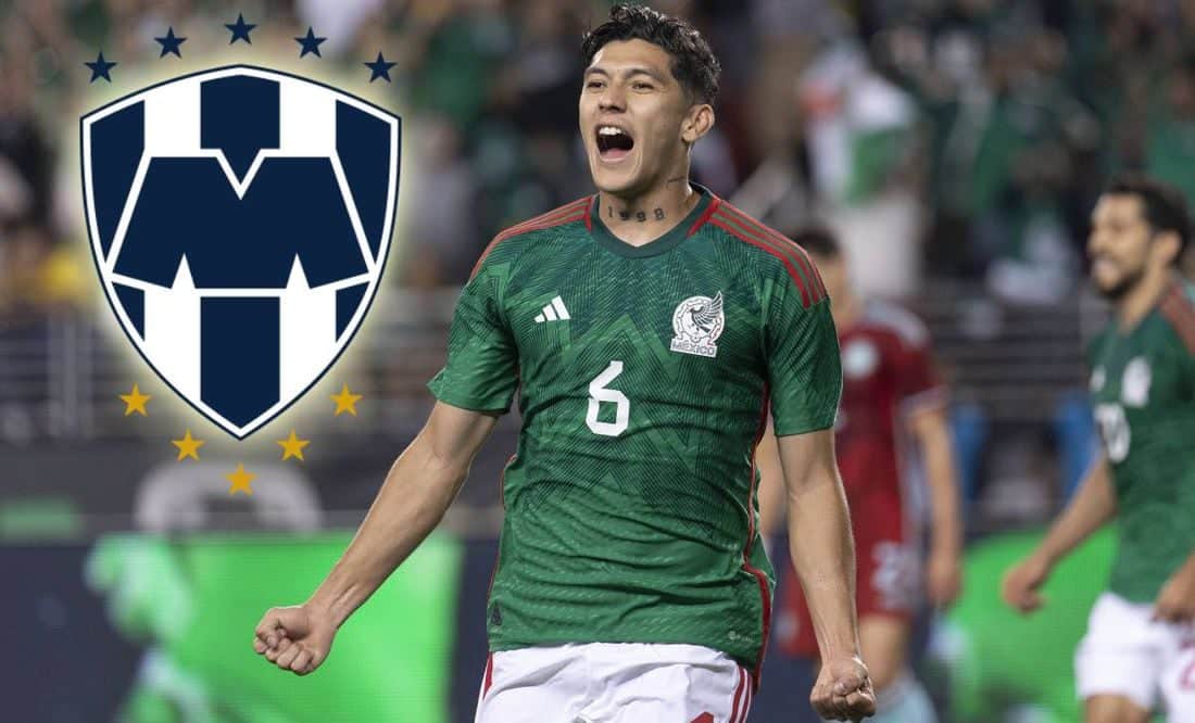 GERARDO ARTEAGA FESTEJA SU GOL CON MÉXICO