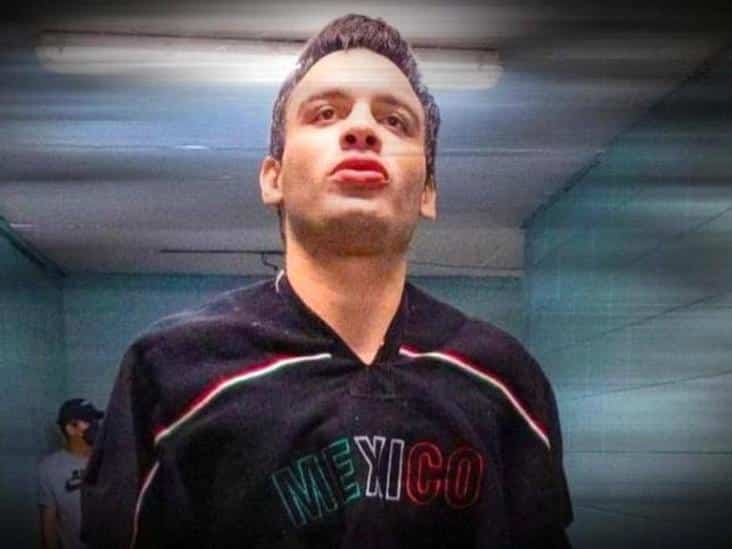 Julio César Chávez JR antes de entrar al ring en una de sus peleas.