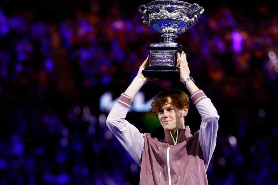 CON EL TROFEO EL ALTO