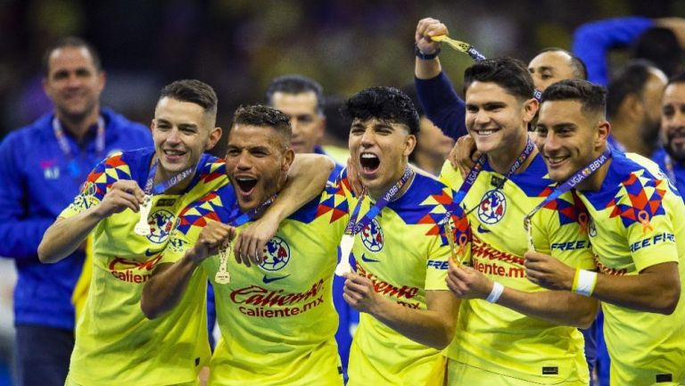 AMÉRICA FESTEJA EL CAMPEONATO