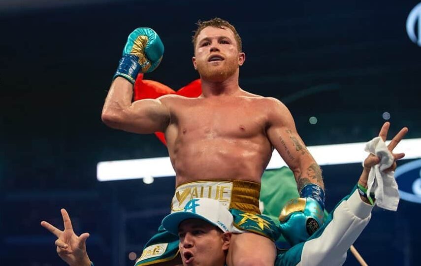 CANELO ÁLVAREZ CELEBRA UNA VICTORAI
