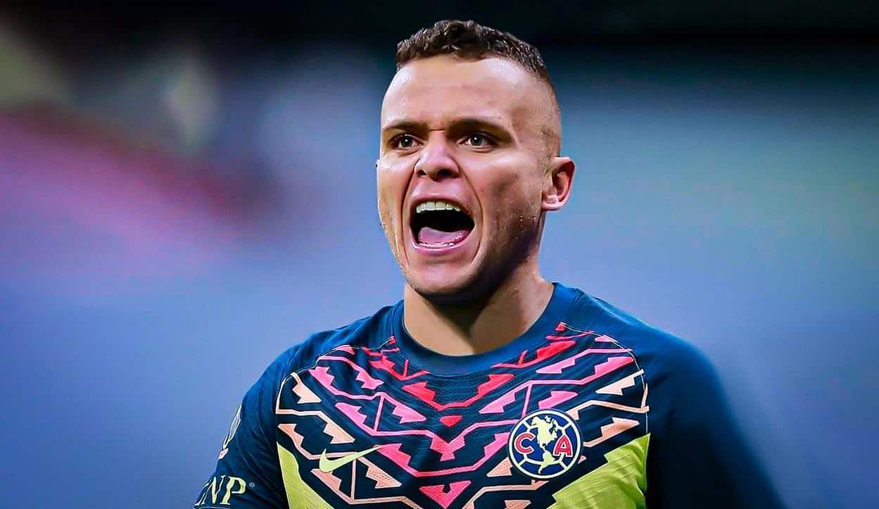 Jonathan Rodríguez tiene un pie fuera de América.