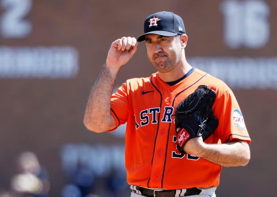JUSTIN VERLANDER DURANTE UN JUEGO CON LOS ASTROS