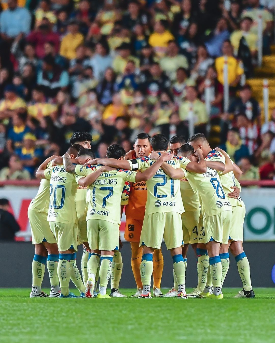 Jugadores del Club América en la fecha 8 del Clausura 2024.