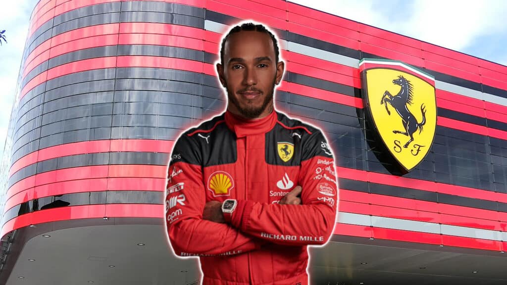 HAMILTON EN LA IMAGEN CON FERRARI