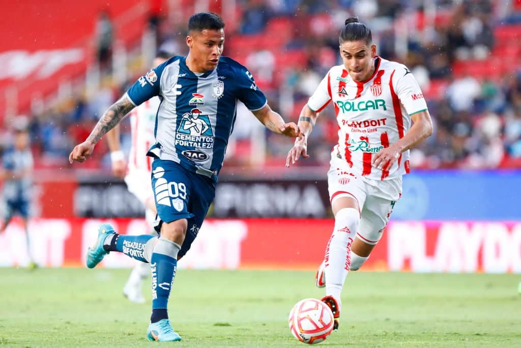 PACHUCA BUSCA HACERLE LA TRAVESURA AL NECAXA