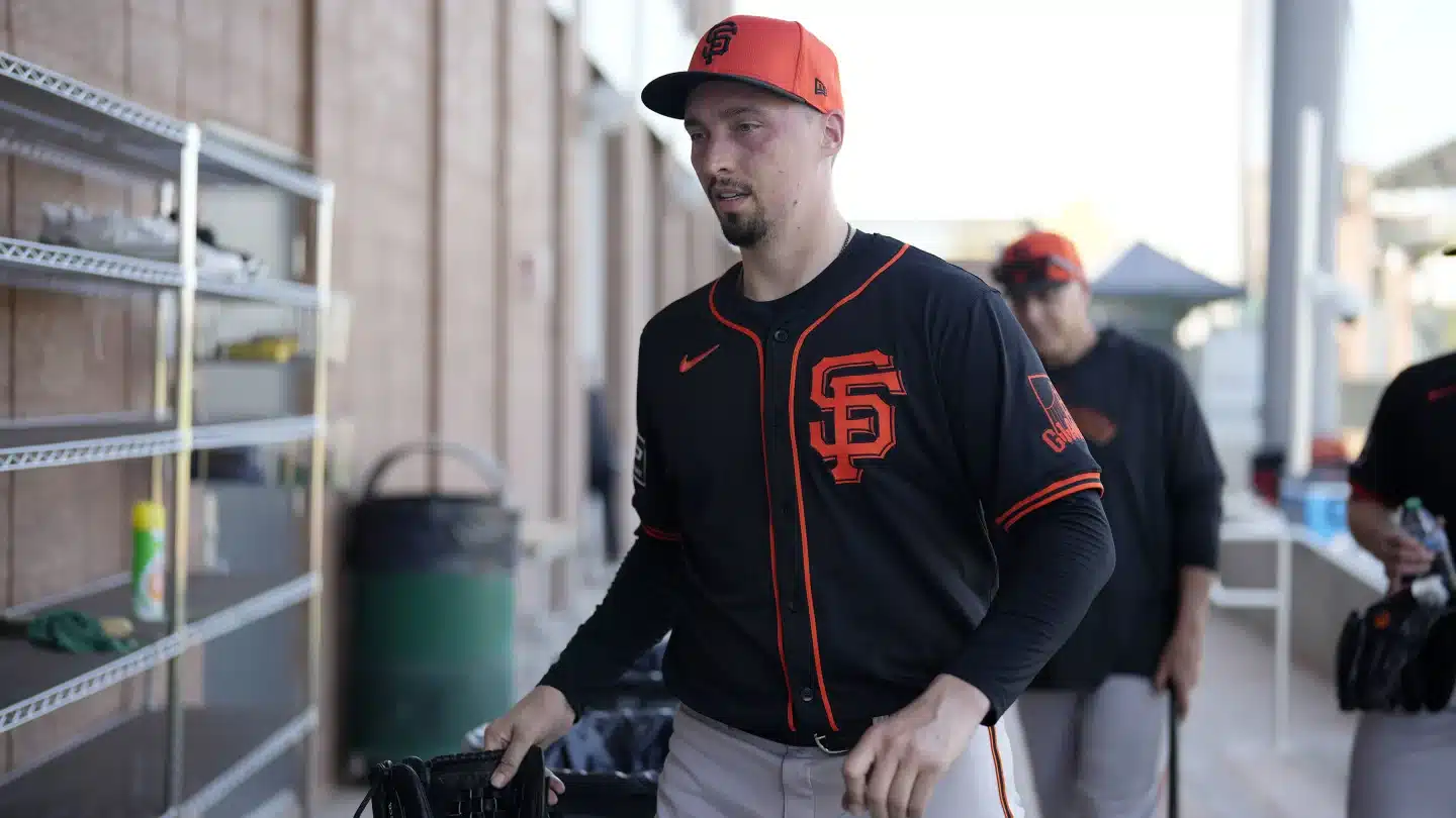 BLAKE SNELL YA ESTA EN LOS CAMPOS DE ENTRENAMIENTOS DE LOS GIANTS