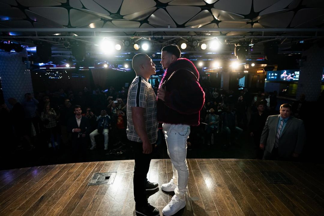 PITBULL CRUZ A LA IZQUIERDA Y ROLANDO ROMER A LA DERECHA