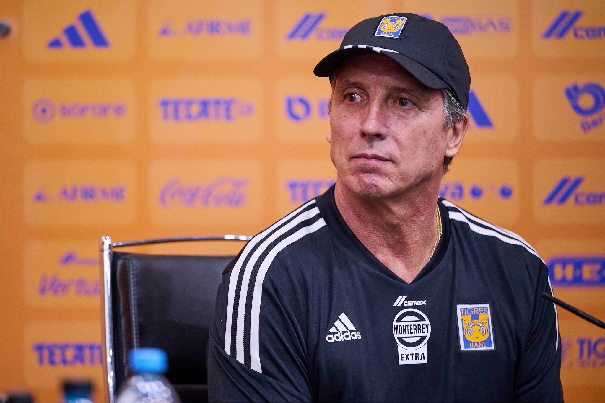 El estratega uruguayo renovaría su contrato frente al banquillo de tigres