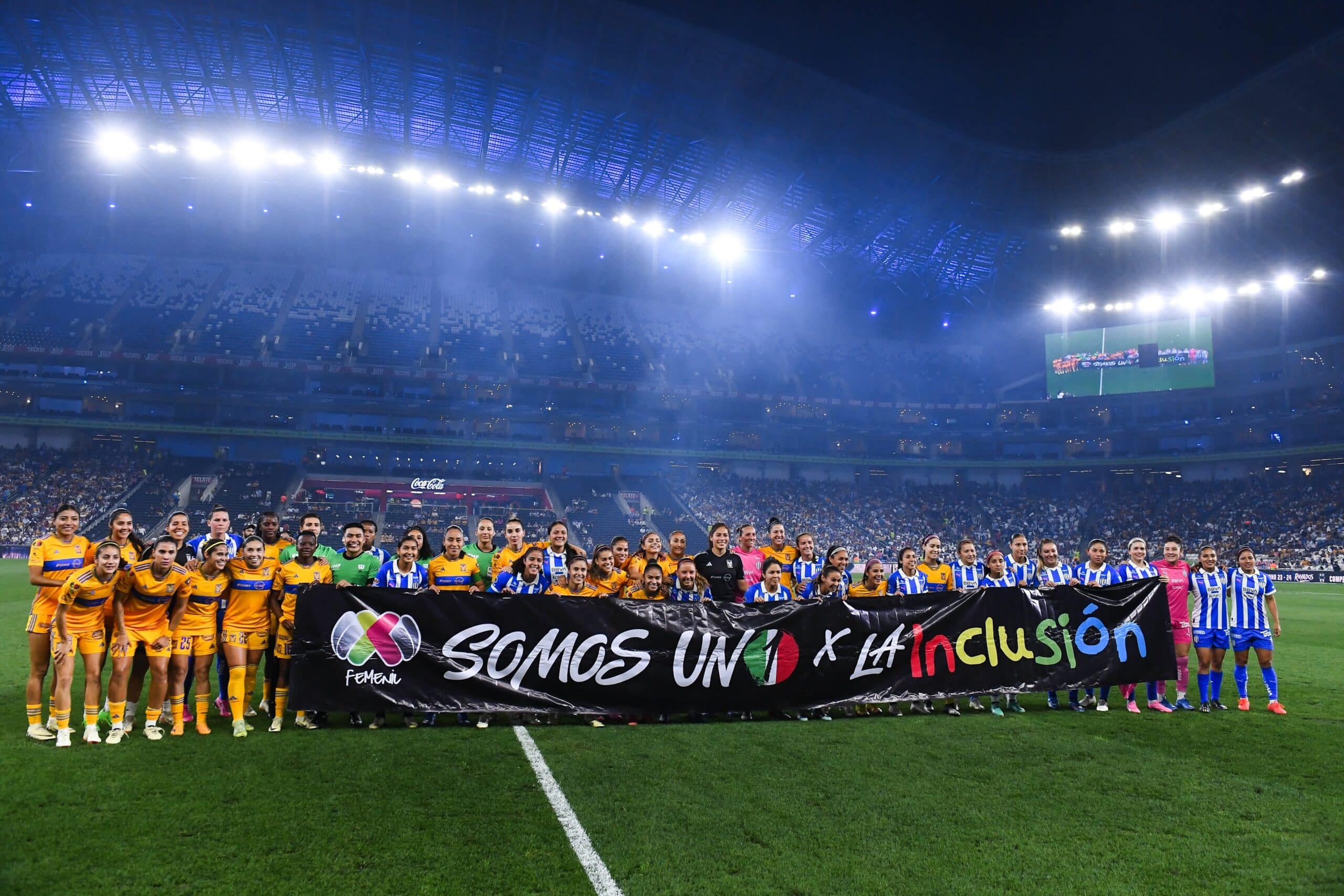 CLÁSICO REGIO FEM