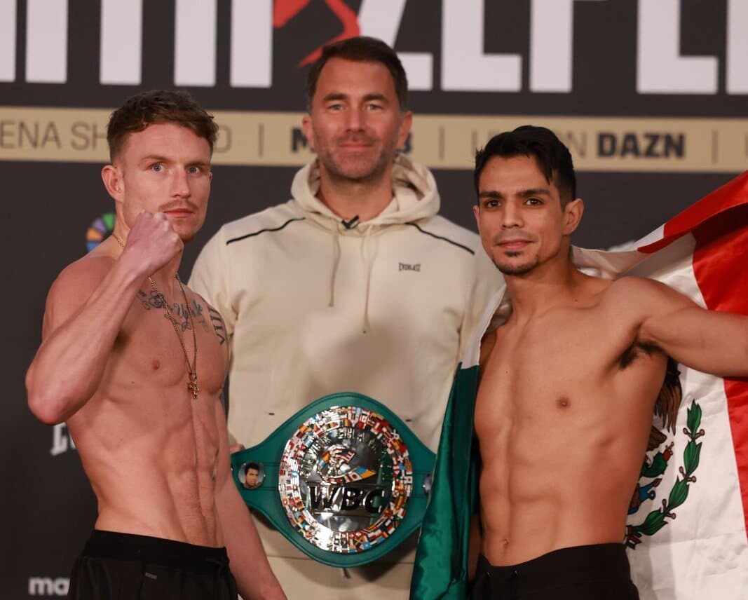 DALTON SMITH A LA IZQUIERDA Y JOSÉ 'CHON' ZEPEDA A LA DERECHA