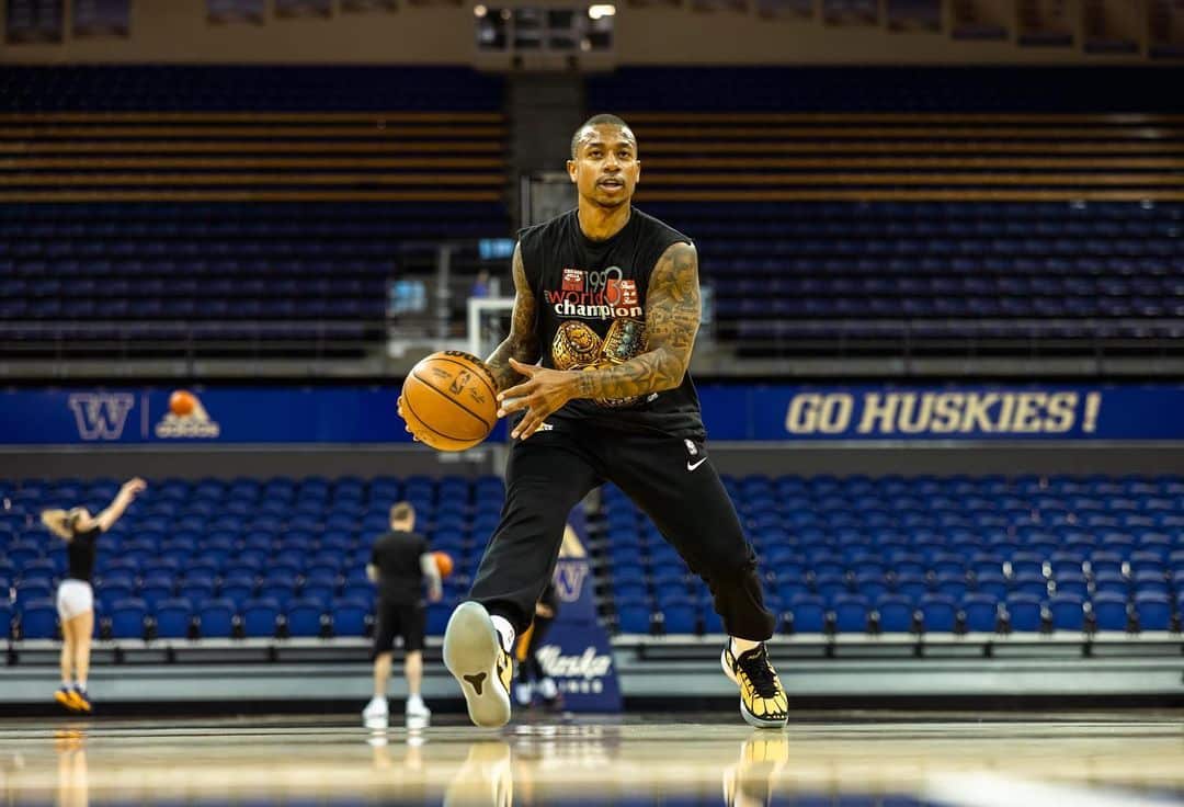ISAIAH THOMAS DURANTE UN ENTRENAMIENTO