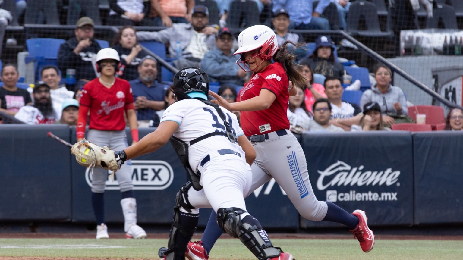 LMS EL AGUILA SULTANES